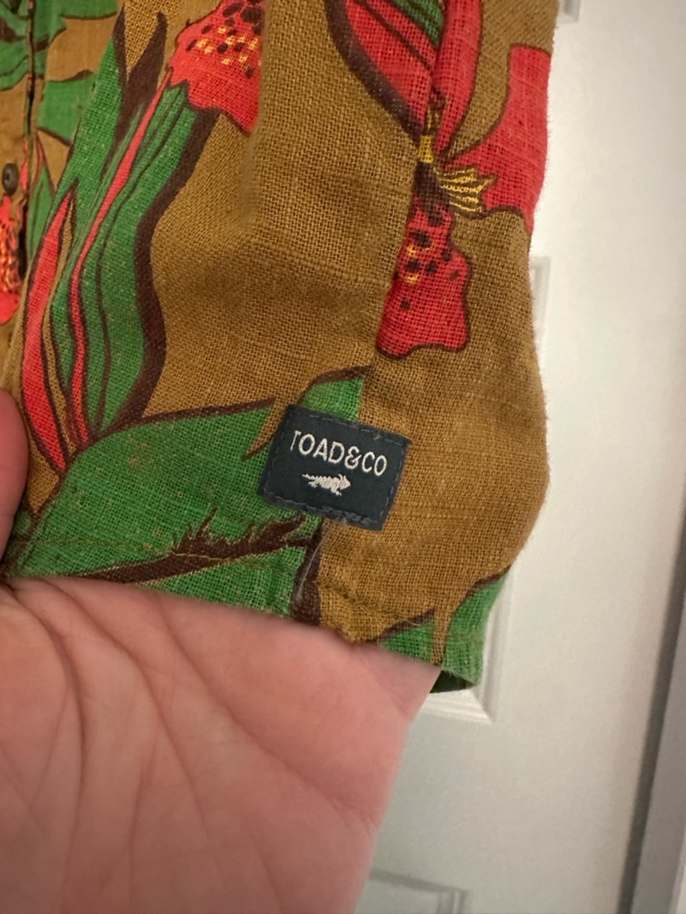 Toad & Co Camp Cove Shirt Women’s M Green Kelp Aloha Button Up Tropical Outdoor - Picture 5 of 5